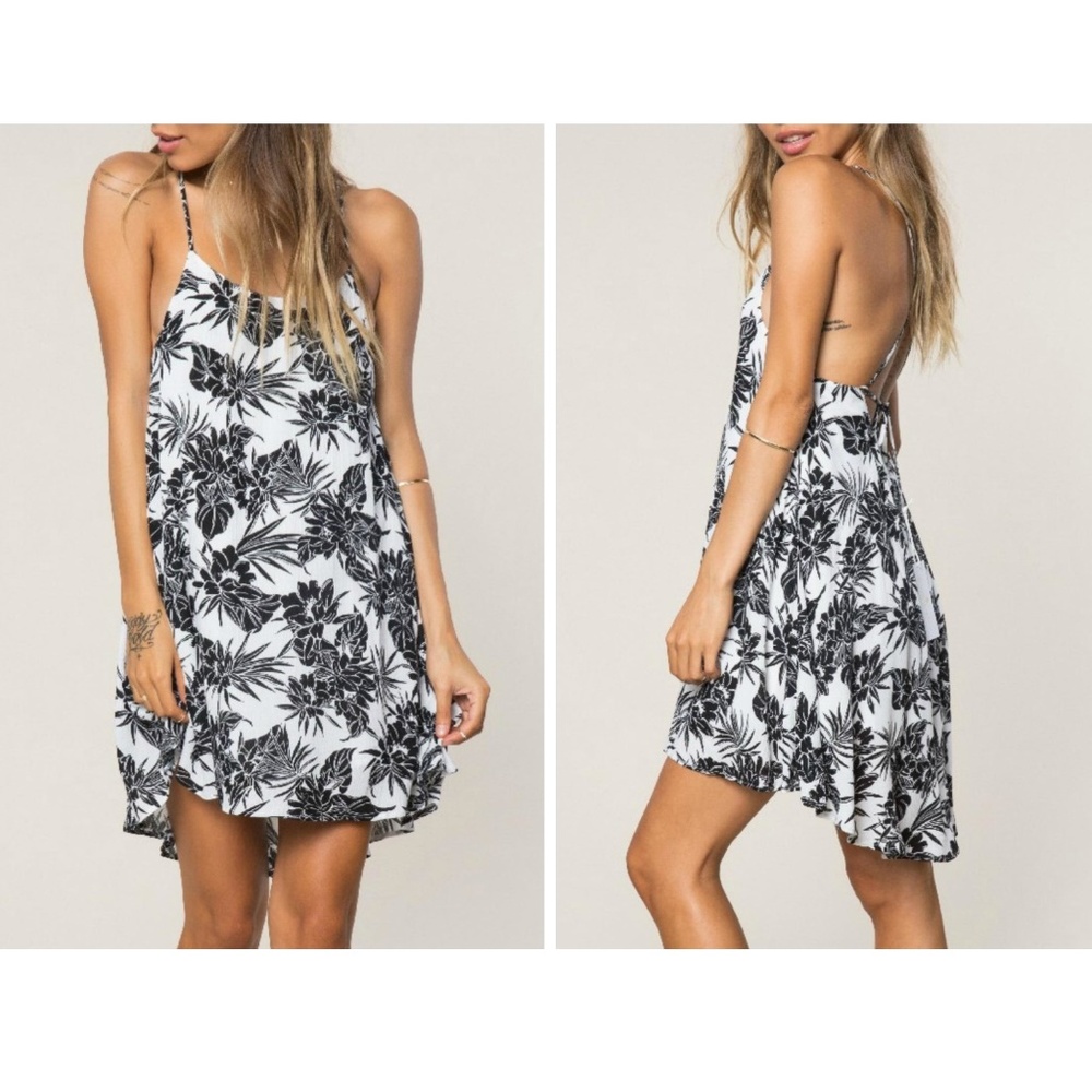 Spiritual Gangster Floral Cross Back Dress SZ M